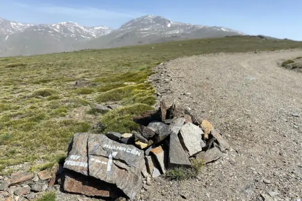 de top van de Mulhacén (3.479 m),